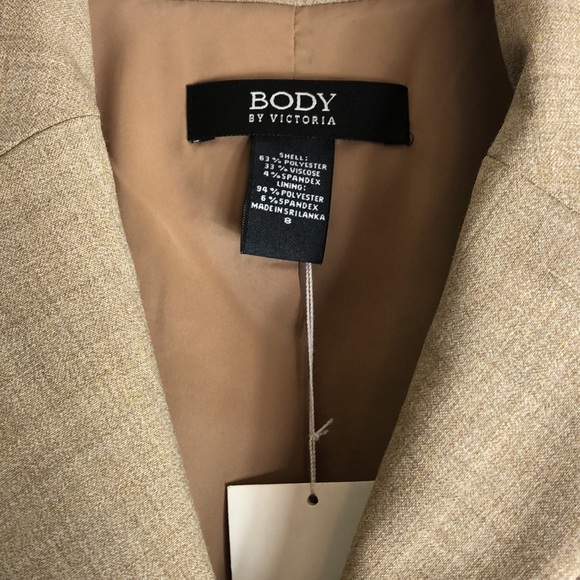 BODY by Victoria complete suit skirt and blazer - Picture 3 of 11